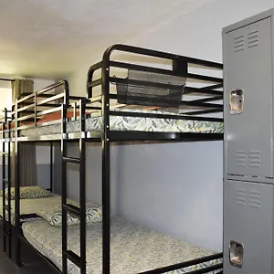 Hostel Polynesian Club, Honolulu