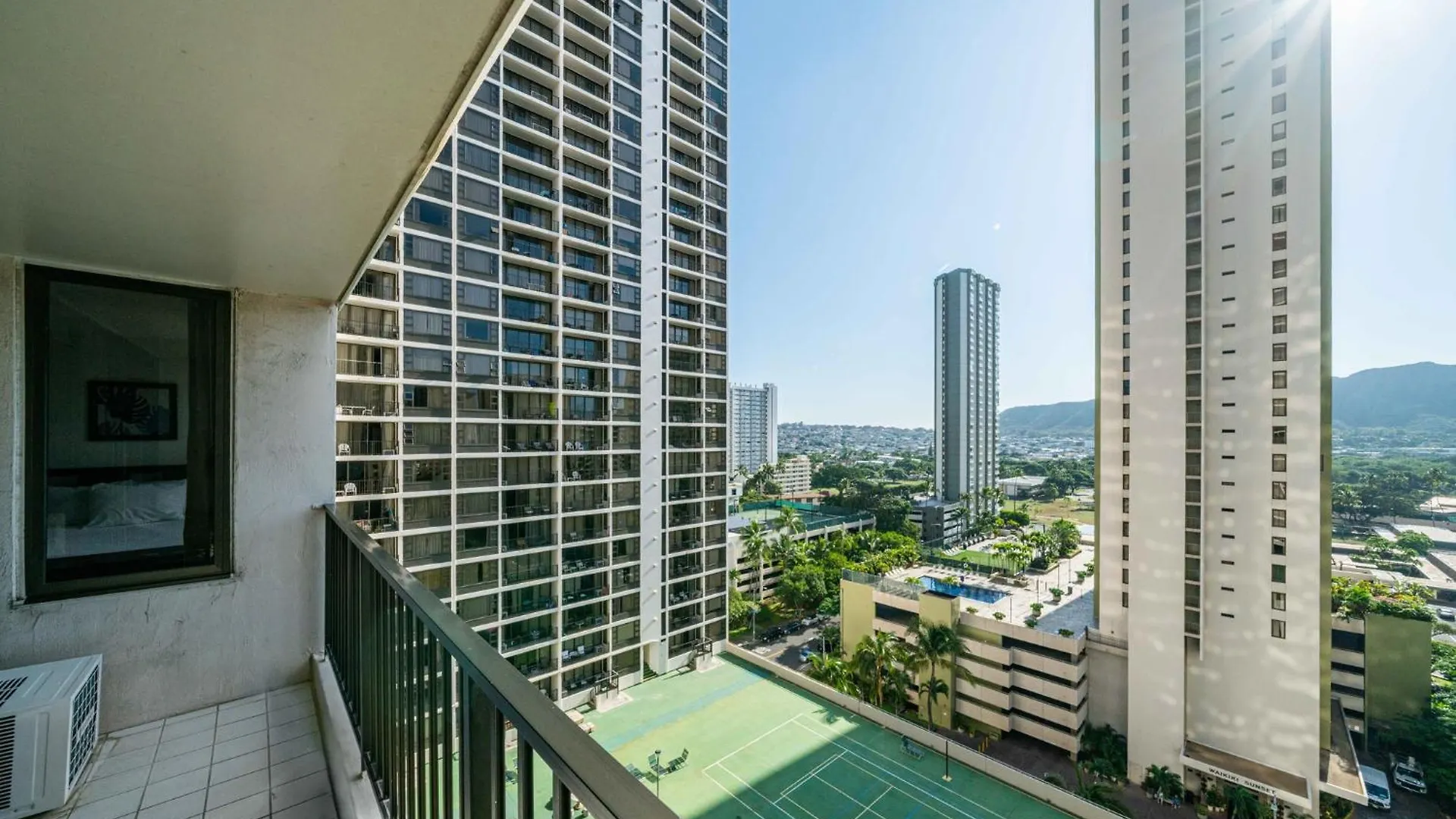 Apartment Excellent Diamond Head View Condo - Remodeled! Honolulu